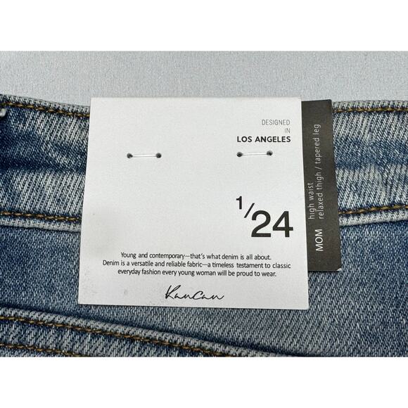 NWT KanCan Women's Light Wash Distressed Tapered Leg Blue Jeans - Size 1 (24x28) - Picture 5 of 10